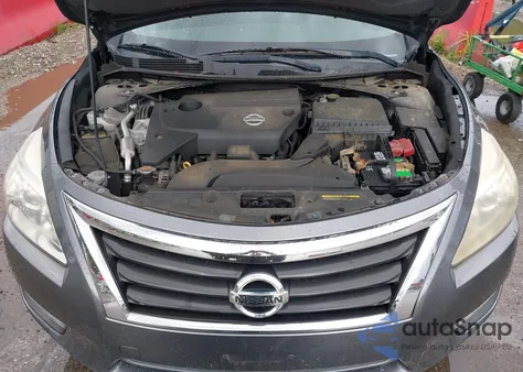 2015 Nissan Altima 2.5/2.5 S/2.5 Sl/2.5 Sv from USA, damaged, VIN 1N4AL3AP9FN377226